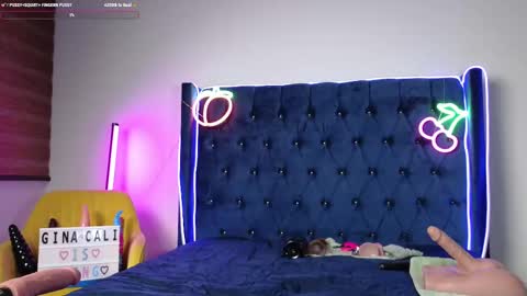Snapshot of ginacali chatting on September 22, 2025, 4:14 am Gina Cali online show from September 22, 2025, 4:14 am