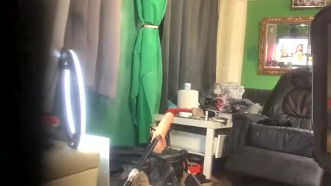 Snapshot of ginagender chatting on November 8, 2025, 10:41 pm GinaGender online show from November 8, 2025, 10:41 pm