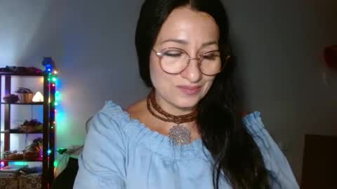 GinaONeon online show from November 3, 2025, 7:15 pm