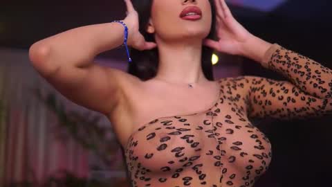 Gina online show from January 10, 2026, 7:48 pm