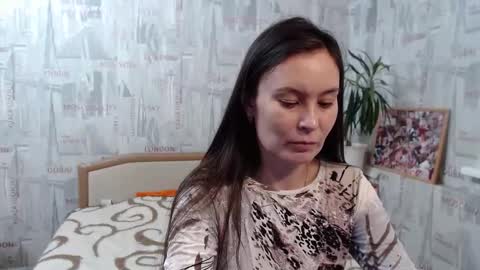 ginaxsoulah   online show from December 18, 2025, 10:43 am