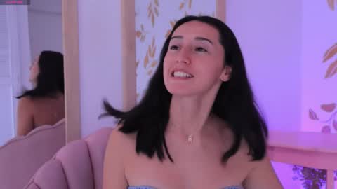 Snapshot of ginevra_esposito chatting on September 9, 2025, 1:21 pm Ginn online show from September 9, 2025, 1:21 pm
