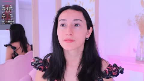 Snapshot of ginevra_esposito chatting on September 22, 2025, 12:51 pm Ginn online show from September 22, 2025, 12:51 pm