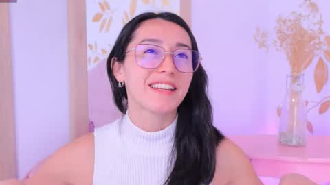 Snapshot of ginevra_esposito chatting on September 25, 2025, 12:42 pm Ginn online show from September 25, 2025, 12:42 pm
