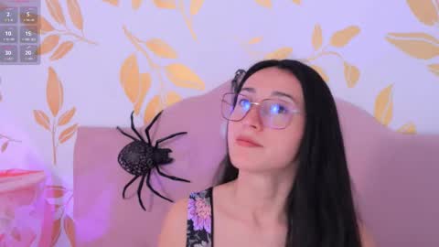 Snapshot of ginevra_esposito chatting on October 16, 2025, 1:56 pm Ginn online show from October 16, 2025, 1:56 pm