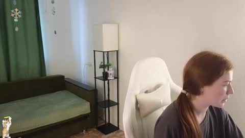 Snapshot of ginger__cute chatting on December 18, 2025, 7:14 am I will be online from Thursday to Monday from 7am to 3pm Amsterdam time online show from December 18, 2025, 7:14 am