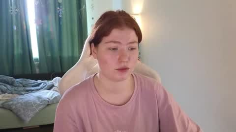 Snapshot of ginger__cute chatting on February 25, 2026, 5:17 am I will be online from Thursday to Monday from 7am to 3pm Amsterdam time online show from February 25, 2026, 5:17 am