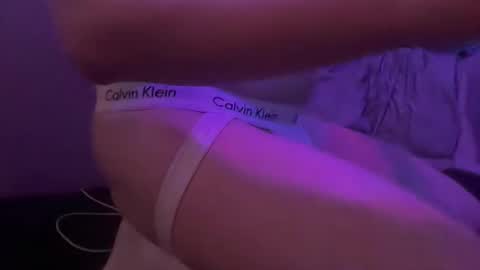 ginger_binj online show from March 5, 2026, 10:33 am