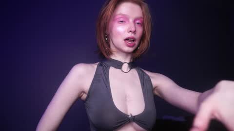        im expecting 350 thumbs up on my altar   online show from February 8, 2025, 10:08 pm