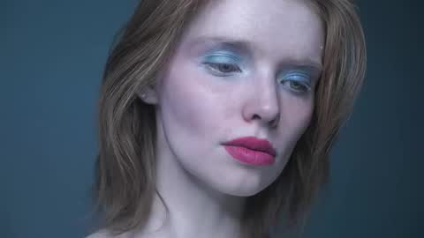        im expecting 350 thumbs up on my altar   online show from October 29, 2025, 10:22 pm