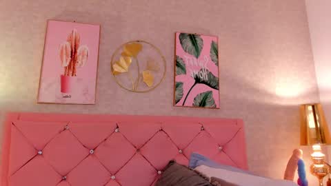 Ginger online show from February 27, 2025, 10:42 pm