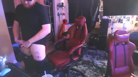 GingerBearCub online show from December 22, 2024, 11:11 am