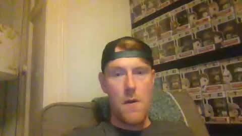 gingerjames90 online show from May 6, 2026, 9:31 pm