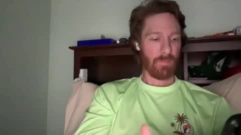 Snapshot of gingermania10 chatting on November 15, 2025, 4:21 am gingermania10 online show from November 15, 2025, 4:21 am