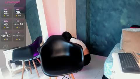Snapshot of gingermoon_ chatting on October 7, 2025, 7:11 pm Ginger online show from October 7, 2025, 7:11 pm