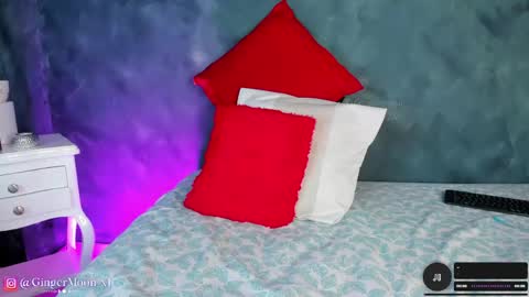 Snapshot of gingermoon_ chatting on May 7, 2026, 1:27 pm Ginger online show from May 7, 2026, 1:27 pm