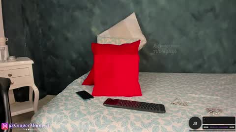 Snapshot of gingermoon_ chatting on May 11, 2026, 7:11 pm Ginger online show from May 11, 2026, 7:11 pm