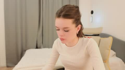 Ginny online show from June 9, 2026, 9:26 pm