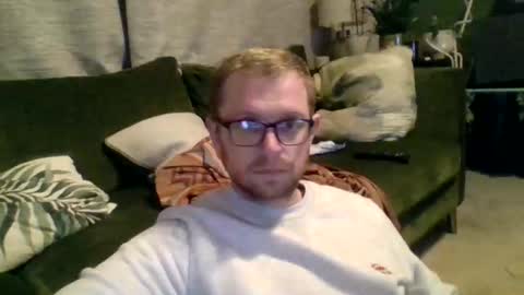 ginwood online show from February 5, 2025, 7:31 pm