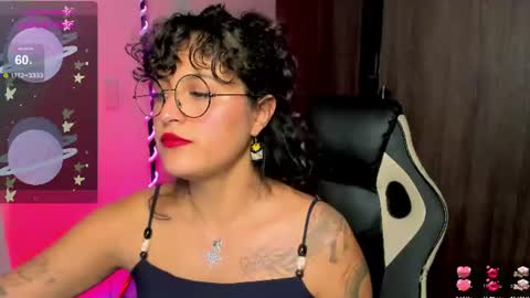 giny_bean online show from July 9, 2026, 4:27 am