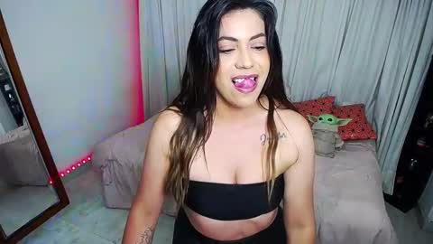 Giorgia online show from October 25, 2025, 12:40 am