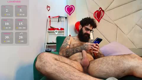 gio_lorenz online show from February 9, 2026, 1:59 pm