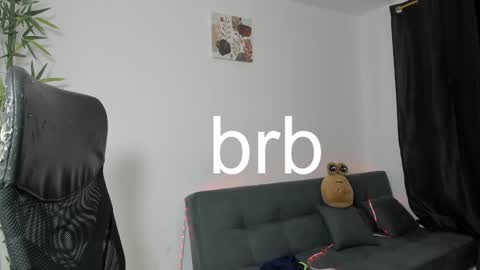 Snapshot of gio_russo chatting on January 4, 2025, 5:27 am GioRusso online show from January 4, 2025, 5:27 am