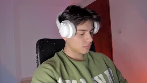 Snapshot of gio_russo chatting on January 13, 2026, 2:11 pm GioRusso online show from January 13, 2026, 2:11 pm