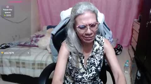 Snapshot of giorgia_xue53 chatting on January 7, 2026, 3:42 am Mary online show from January 7, 2026, 3:42 am