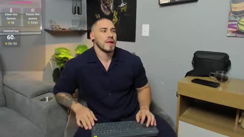 Giorgio leone online show from October 19, 2025, 7:36 pm