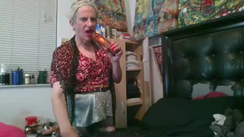 giovanna132008 online show from November 24, 2025, 12:54 am