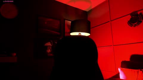Snapshot of giovanna_oliveira chatting on December 28, 2024, 5:12 am Giovanna online show from December 28, 2024, 5:12 am