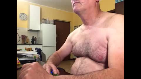 Snapshot of giovanni_1964 chatting on May 11, 2026, 3:12 am giovanni_1964 online show from May 11, 2026, 3:12 am