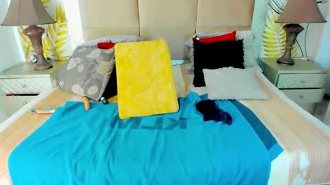 Gipsy online show from November 5, 2025, 7:47 pm