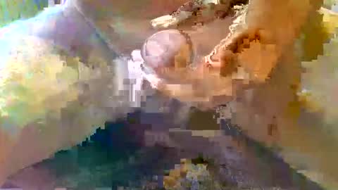 girafsnoop online show from November 3, 2025, 2:51 pm