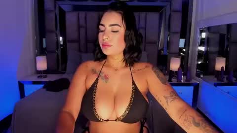 GIRL GRAY online show from July 22, 2026, 7:05 pm