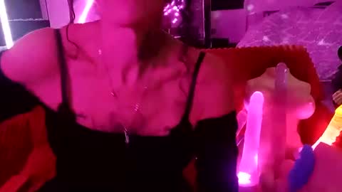 girls227445638252 online show from November 24, 2025, 5:40 am