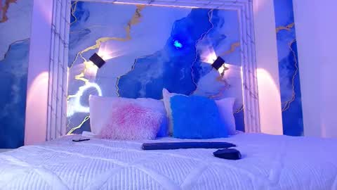 eleanor and celeste online show from November 4, 2025, 3:05 am