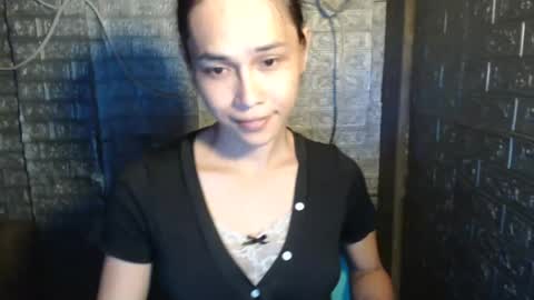 Snapshot of girlsweet_enise69xxx chatting on July 17, 2026, 6:46 pm Mynameisenise online show from July 17, 2026, 6:46 pm