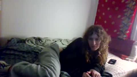 girlw0rm online show from March 21, 2026, 8:08 am