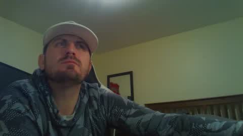 Snapshot of girthylax51 chatting on January 2, 2025, 2:11 am BIG K online show from January 2, 2025, 2:11 am