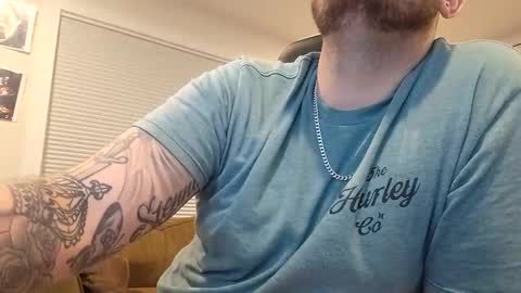 Snapshot of girthylax51 chatting on January 2, 2025, 10:33 pm BIG K online show from January 2, 2025, 10:33 pm