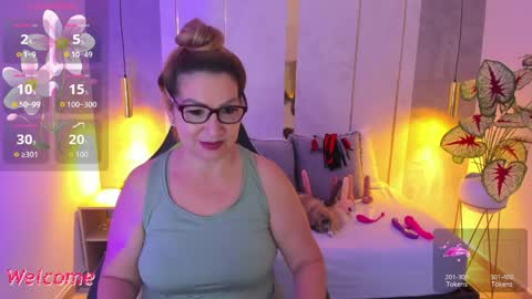 Snapshot of gisela27 chatting on May 27, 2026, 12:35 pm Gisella online show from May 27, 2026, 12:35 pm