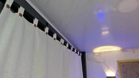 Snapshot of giselamaru chatting on October 21, 2025, 10:27 am online show from October 21, 2025, 10:27 am