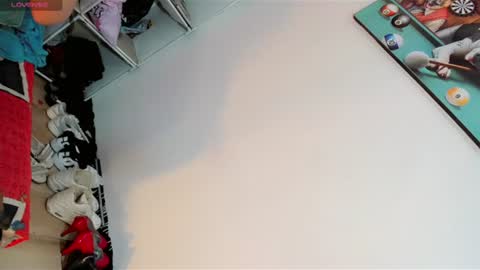 Snapshot of gisele_fox chatting on July 8, 2026, 7:57 am Gisel online show from July 8, 2026, 7:57 am