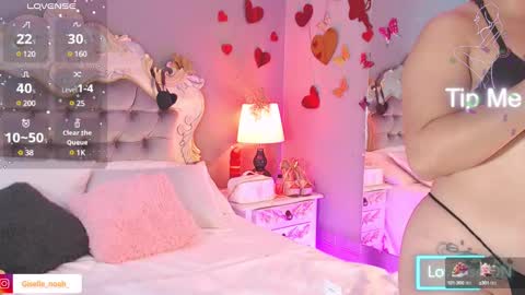 GiselleNoah online show from February 28, 2025, 11:47 am