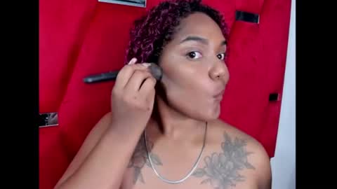 Gisselle online show from June 22, 2026, 2:24 am