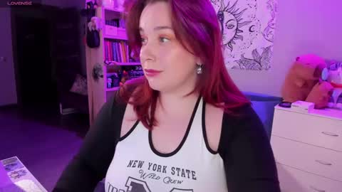 AlexaMillis online show from February 14, 2025, 9:32 pm