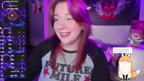 AlexaMillis online show from October 16, 2025, 6:42 pm