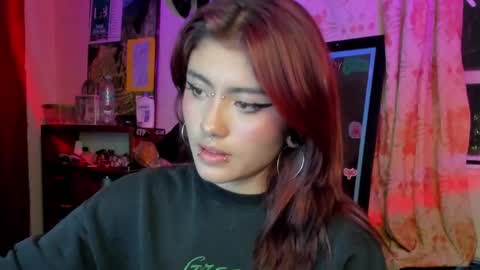 Giulietta online show from December 10, 2024, 3:52 am